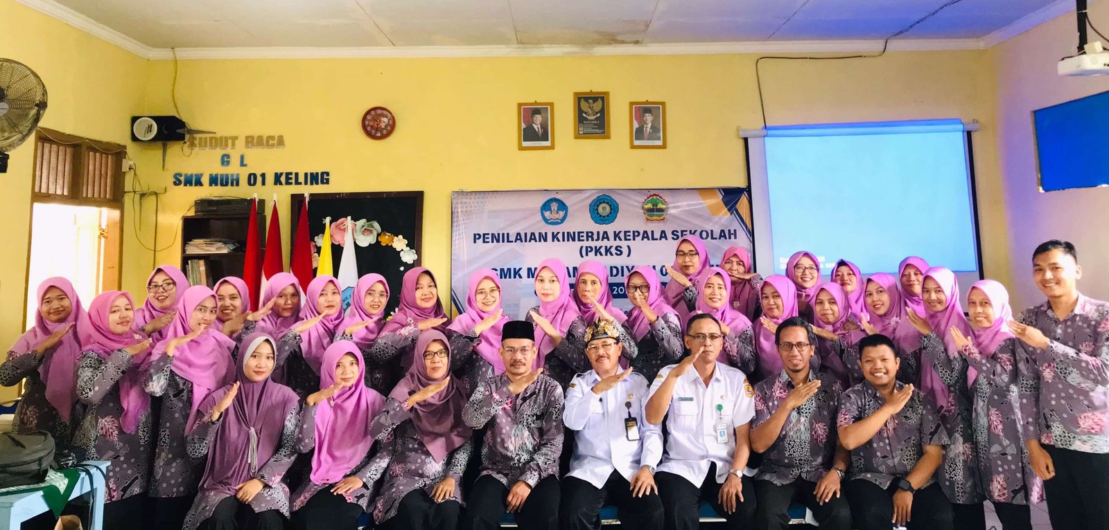 Analisis Jabatan Humas